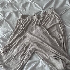 Babaton lounge pants